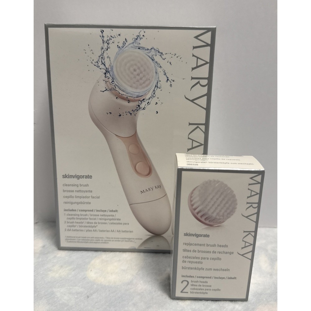 Mary Kay Skinvigorate Cleansing Spin Brush & Refill Pack New Battery Operated